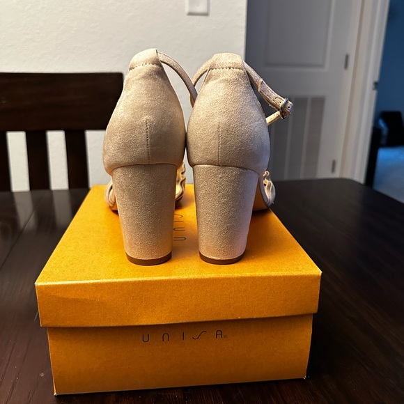 UNISA Sandals - Picture 3 of 5